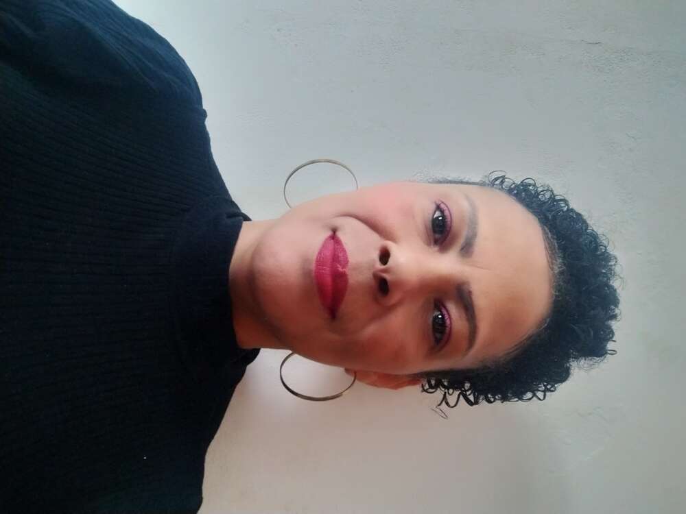 JOSINÉIA SANTOS GOMES